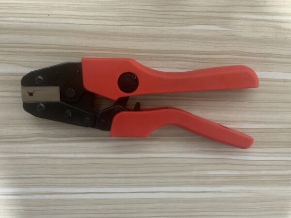 CUSTOM FERRULE PLIERS FOR SEALING OF ELECTRICITY METERS - Image 3